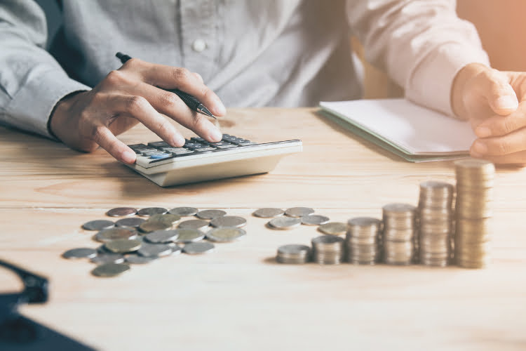 Systemy bukmacherskie mogą zwiększać szanse na osiąganie regularnego zysku z gry. systemy bukmacherskie