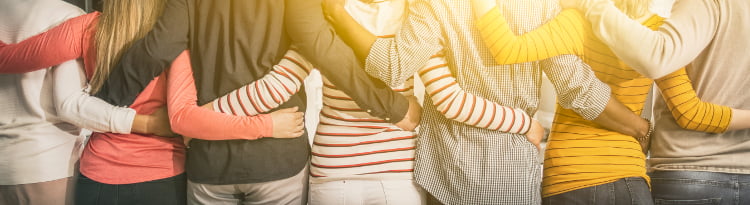 Grupy samopomocowe dają uzależnionym od hazardu niezbędne wsparcie i motywację do pracy nad sobą grupy samopomocowe