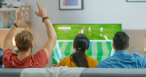 Mecze na żywo w telewizji to już tradycyjny sposób na oglądanie wydarzeń sportowych mecze na żywo w TV