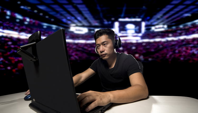 Turnieje CS:GO to imprezy cieszące się coraz większą populatrnością, dlatego zakłady bukmacherskie na ich wyniki przyjmuje wielu bukmacherów w Polsce turniej CS:GO