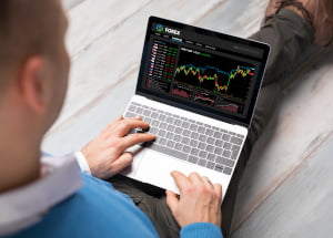 Na rynku Forex można inwestować więcej pieniędzy niż się posiada na rachunku Rynek Forex - dźwignia walutowa
