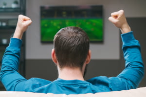 Oglądanie transmisji meczów to najprzyjemniejsza część analizy sportowej Analiza sportowa - oglądanie meczów