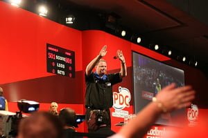 Długoterminowe zakłady na dart dotyczyć mogą np. mistrzostw świata w darcie Raymond van Barneveld - PDC World Darts Championship 2007