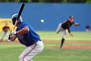 Jeśli znasz jakiś sport np. baseball tylko pobieżnie, są małe szanse, że będziesz obstawiać trafne zakłady bukmacherskie na mecze tej dyscypliny Kiedy nie obstawiać zakładów bukmacherskich - słaba znajomość sportu