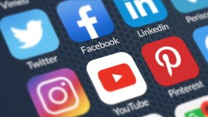 Media społecznościowe mogą być miejscem, gdzie warto opisać swój problem z bukmacherem Problemy z bukmacherem online - media społecznościowe