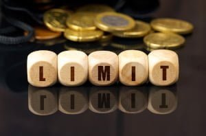 Gracz stosujący strategię przegrywania bonusów może zostać zlimitowany Przegrywanie bonusów u bukmachera - limity