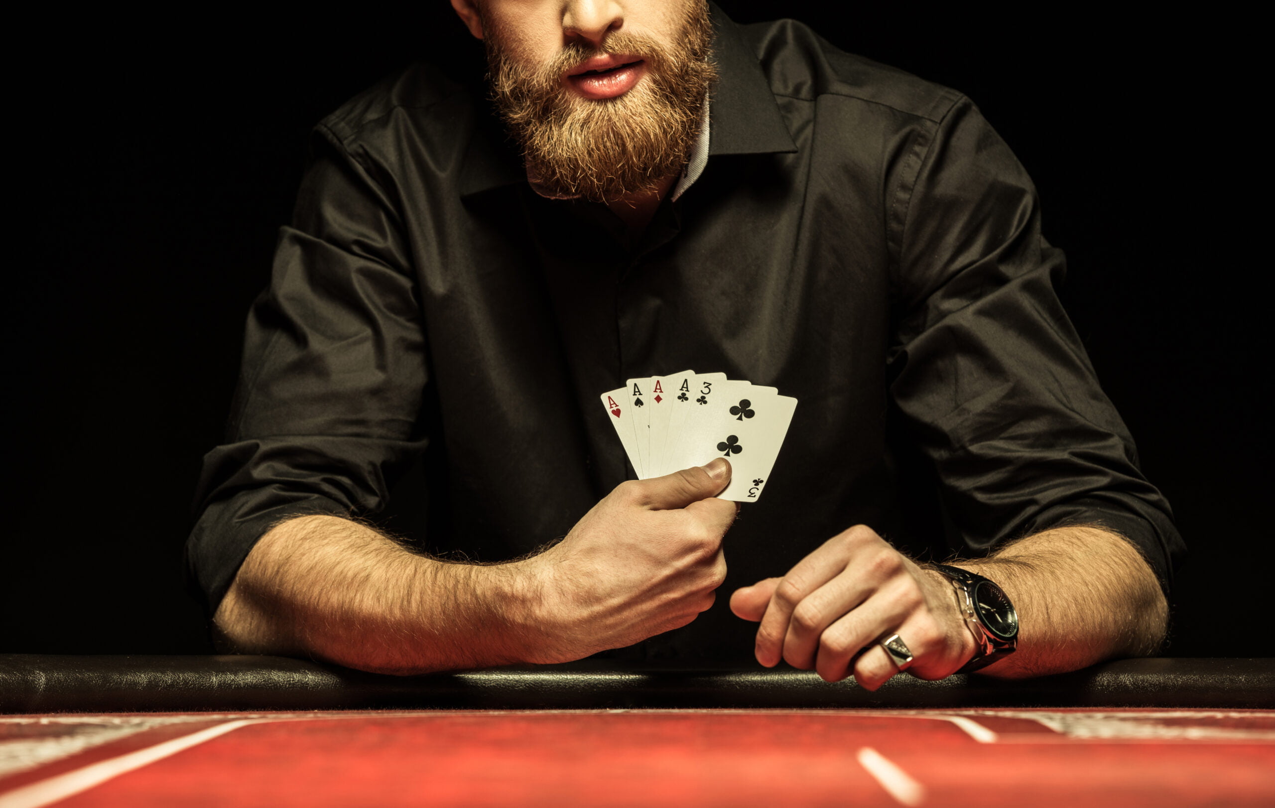 Poker Texas Hold'em to bardzo ciekawa gra karciana znana na całym świecie Poker Texas Hold'em - zasady gry